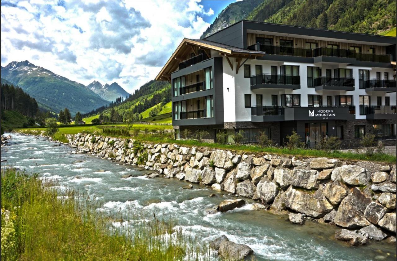 Hotel Modern Mountain Ischgl Ngoại thất bức ảnh
