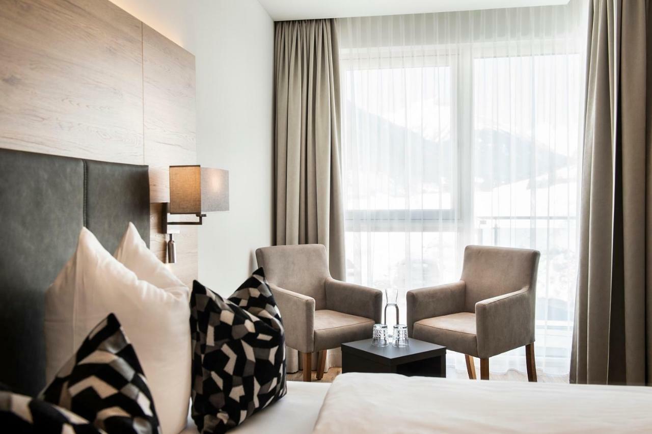 Hotel Modern Mountain Ischgl Ngoại thất bức ảnh