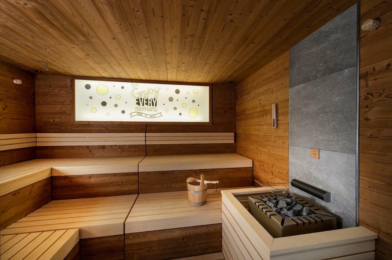 Hotel Modern Mountain Ischgl Ngoại thất bức ảnh
